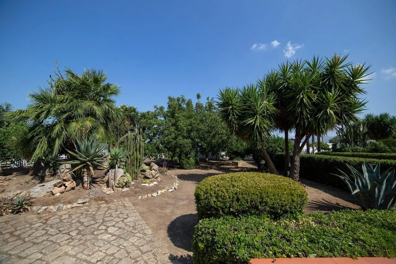 Bed and Breakfast Le Yucche Partinico